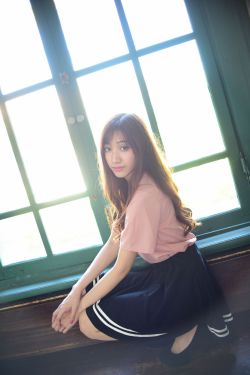 林雅诗《暗房》高清版